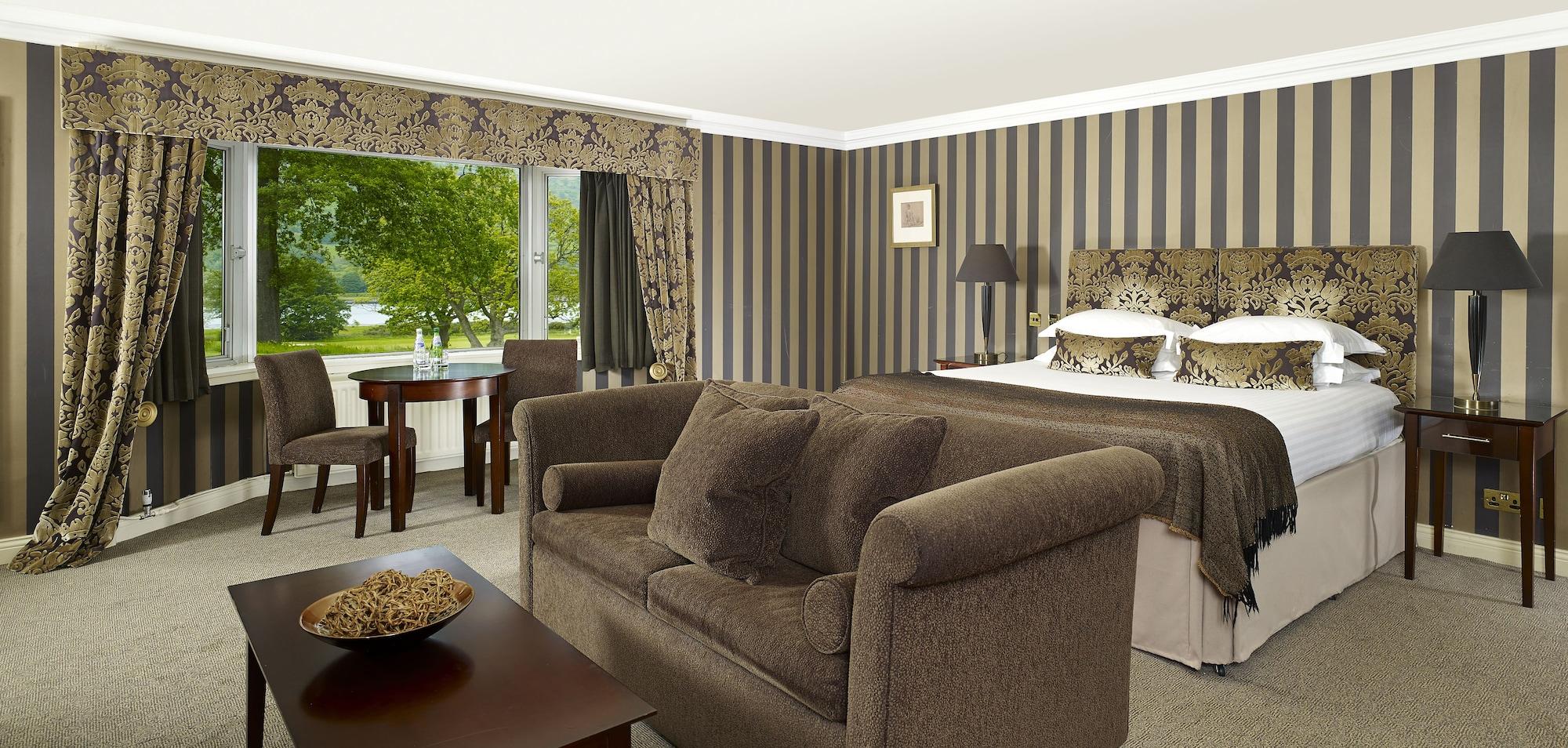Mar Hall Golf & Spa Resort Bishopton  Bagian luar foto A suite at the hotel
