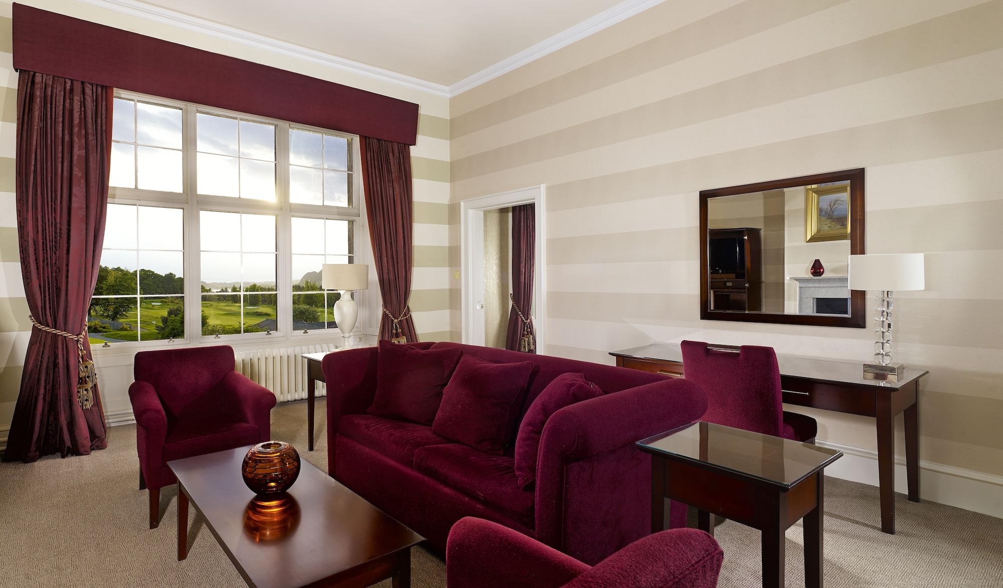 Mar Hall Golf & Spa Resort Bishopton  Bagian luar foto The interior of a suite at the hotel