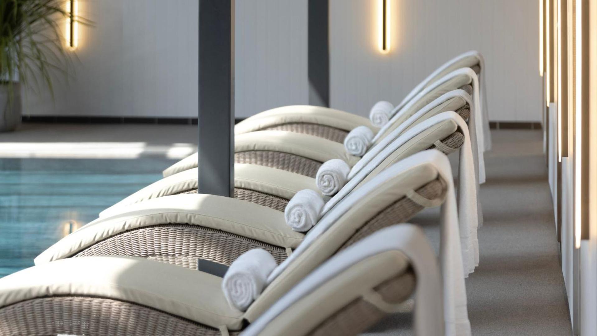 Mar Hall Golf & Spa Resort Bishopton  Bagian luar foto The spa at the InterContinental